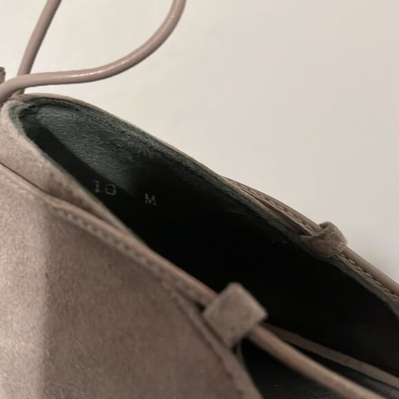 STUART WEITZMAN Gray/Beige Ankle Tie 3 Inch Heels, Size 10 - Picture 8 of 10